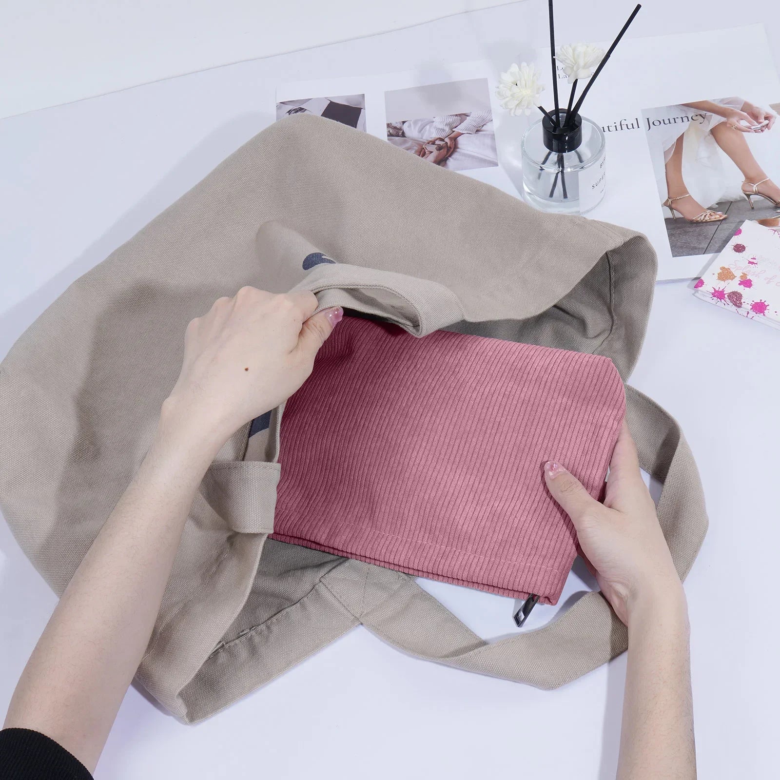 Corduroy Cosmetic Bag - Soft Travel Case A soft corduroy cosmetic bag with a stylish look and roomy interior. Ideal for storing makeup, brushes, and small skincare items. Lightweight, durable, and easy to carry for travel or daily use.